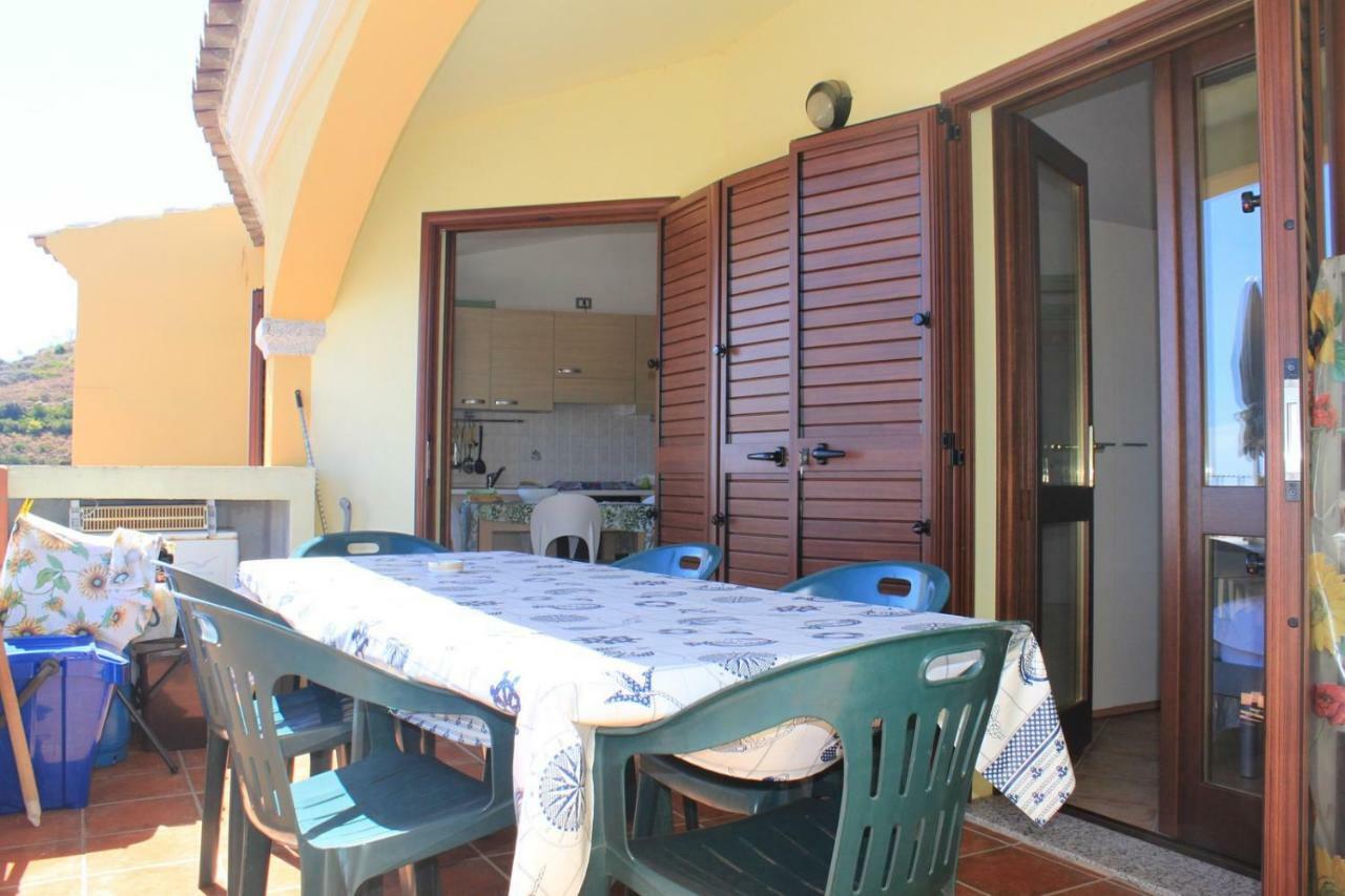 فيلا Seaview Apt Solita Budoni المظهر الخارجي الصورة